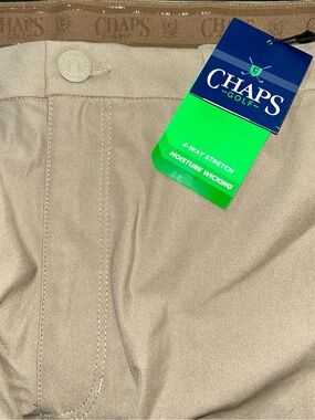 New Chaps Golf Cargo Performance Shorts- Size 40
